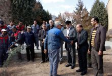 گزارش تصویری از آئیین درختکاری و تقدیر ازهمکاران فضای سبز دانشگاه